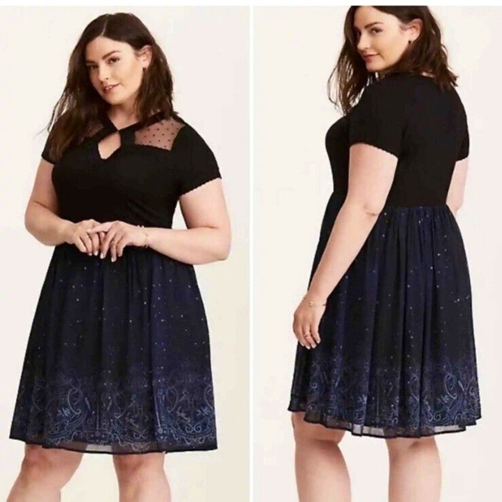 Torrid Harry Potter Night Sky Hogwarts Crest Wands Dress
